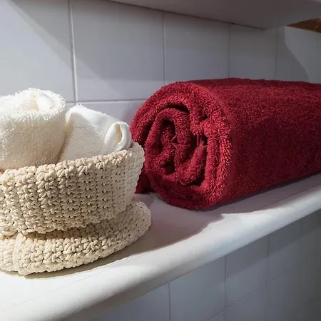 Sweet Home, La Casa Del Piccolo Borgo