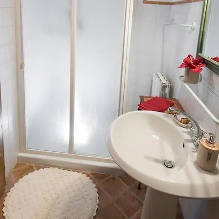 Sweet Home, La Casa Del Piccolo Borgo Lano