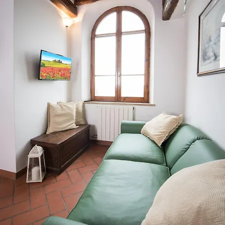 Sweet Home, La Casa Del Piccolo Borgo